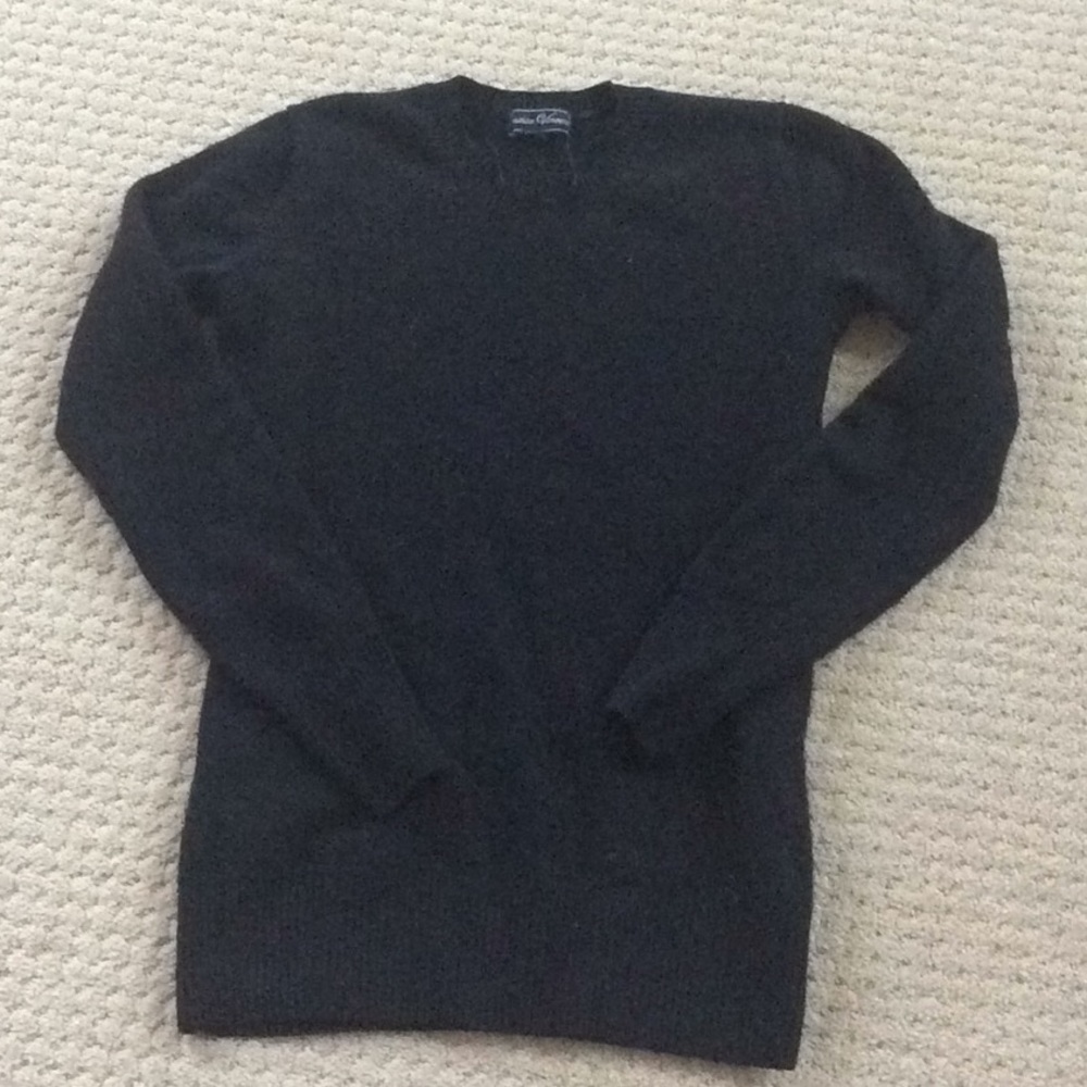 Women’s cashmere sweater